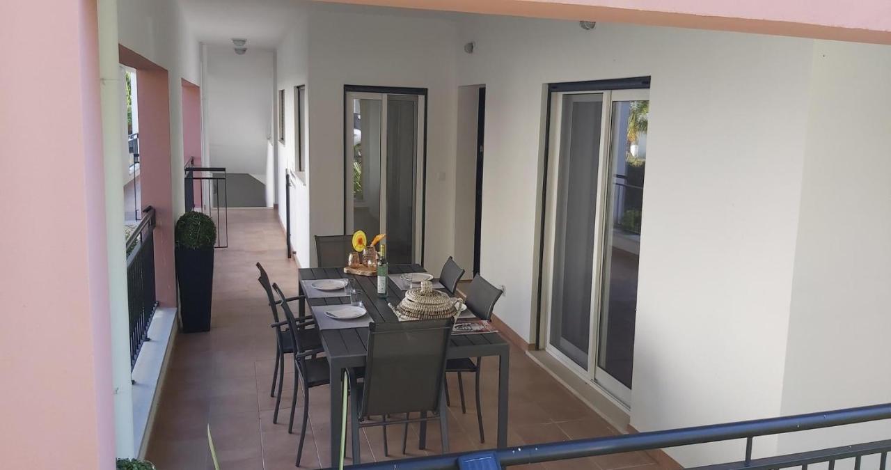 Paz Em Resort De Luxo. Cabanas De Tavira Eksteriør bilde